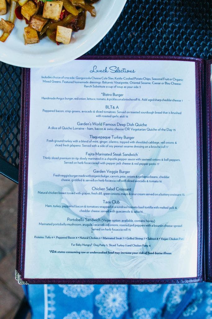 secret-garden-cafe-at-tlaquepaque-020