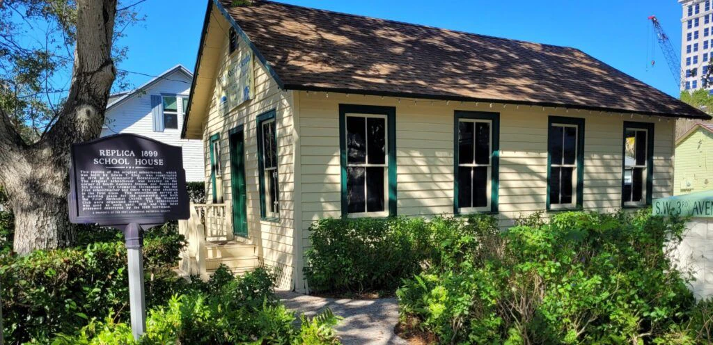 history-fort-lauderdale-museum-complex-004