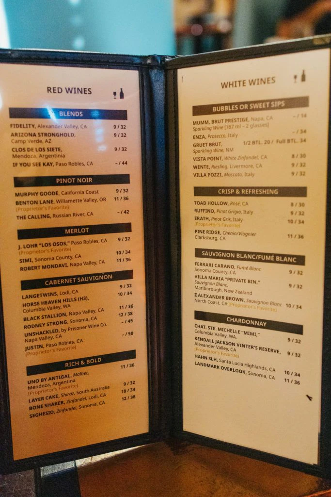 the-golden-goose-american-grill-017