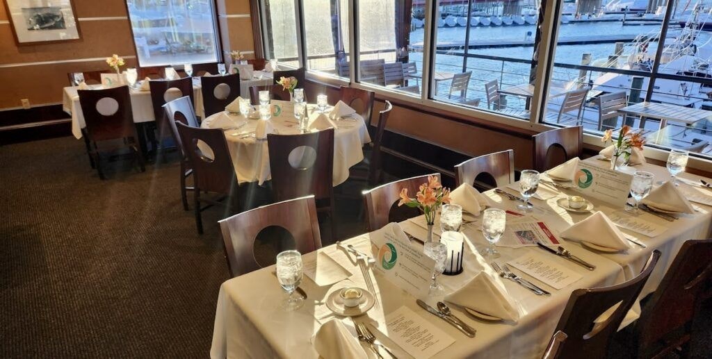 carrols-creek-cafe-001