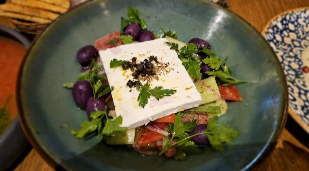 ilios-greek-restaurant-on-quinta-avenida-004