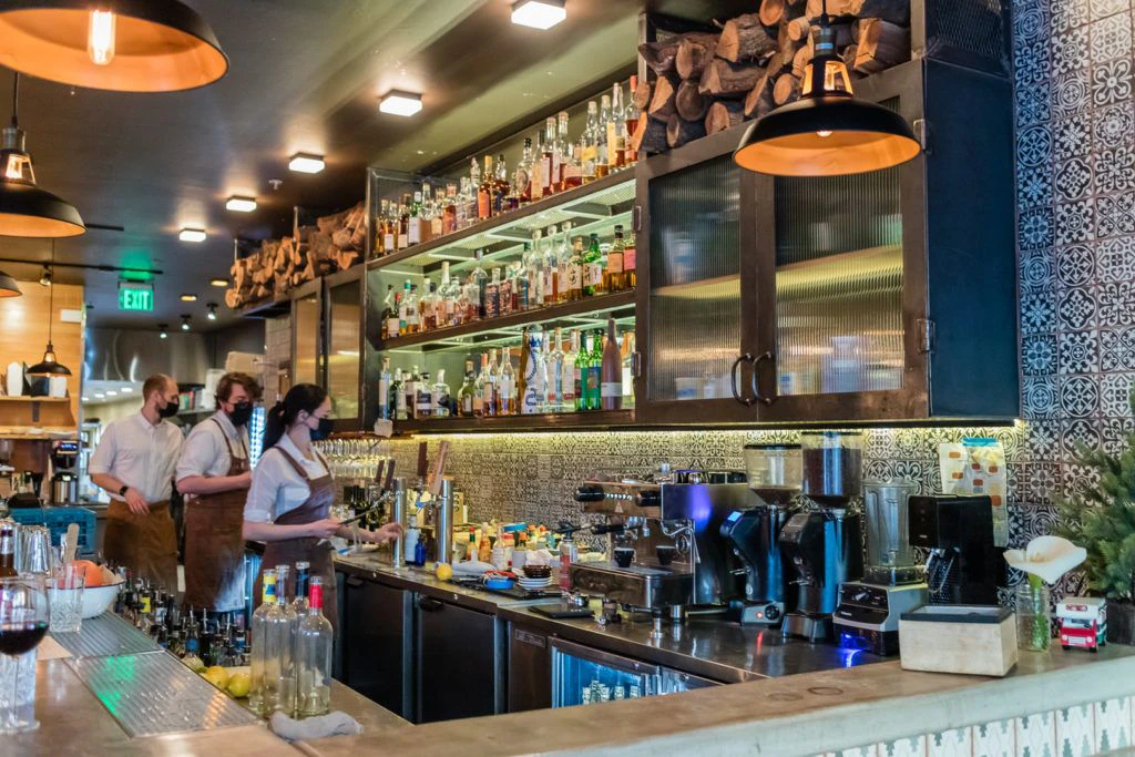 campground-restaurant-004