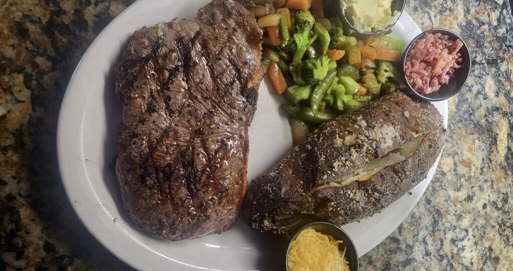 murray-s-saloon-and-eatery-003