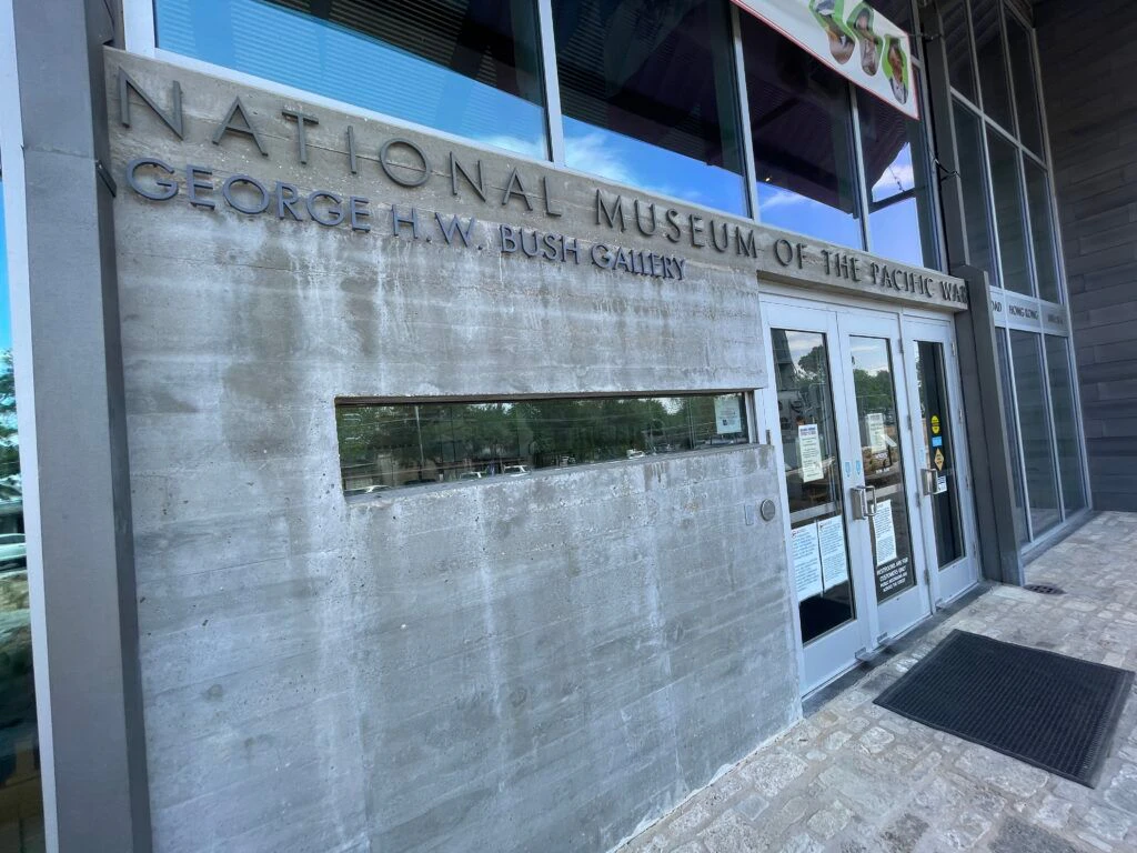 national-museum-of-the-pacific-war-001