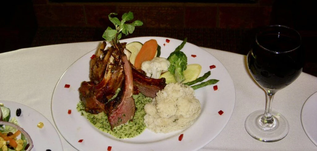 nottinghams-restaurant-004