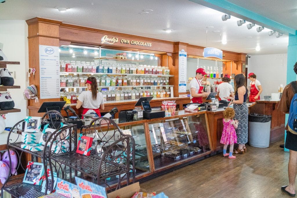 goody-s-chocolate-and-ice-cream-026