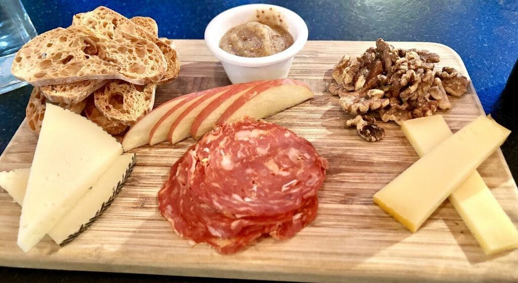 vin-909-winecafe-004