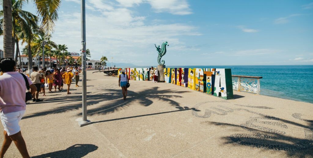 malecon-boardwalk-001