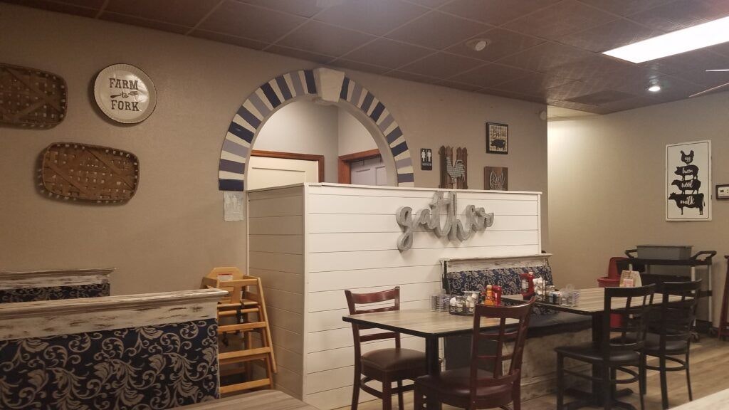 rusty-rooster-breakfast-and-lunch-001