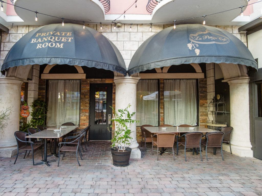 day-trip-to-european-village-015