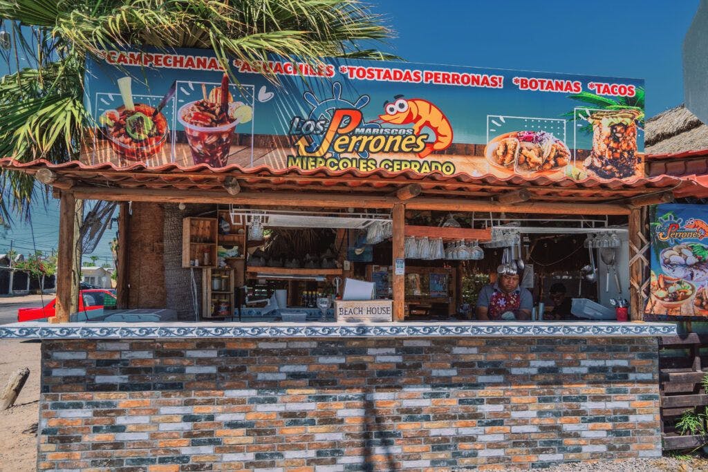 mariscos-los-perrones-019