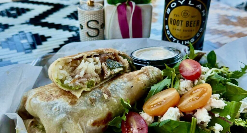 lola-s-street-kitchen-004