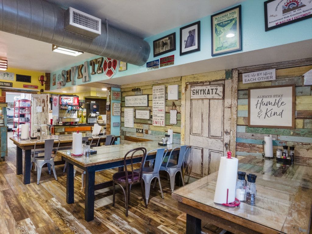 shykatz-cafe-and-bakery-010