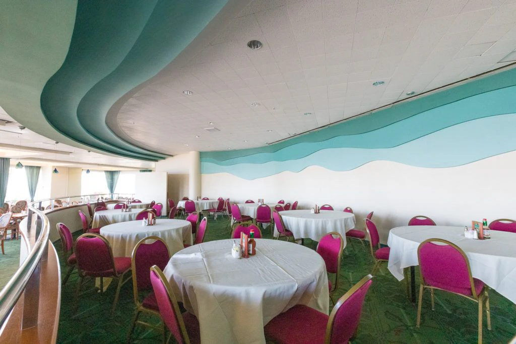 moody-gardens-pyramids-034