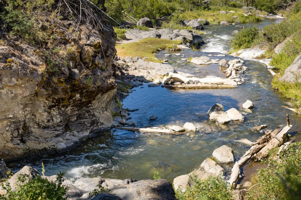 natural-water-slides-hike-and-paulina-plunge-tour-021