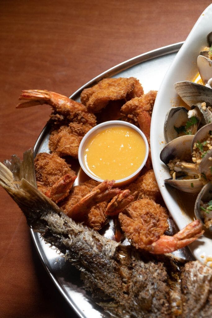 federico-s-sea-food-bar-and-grill-012