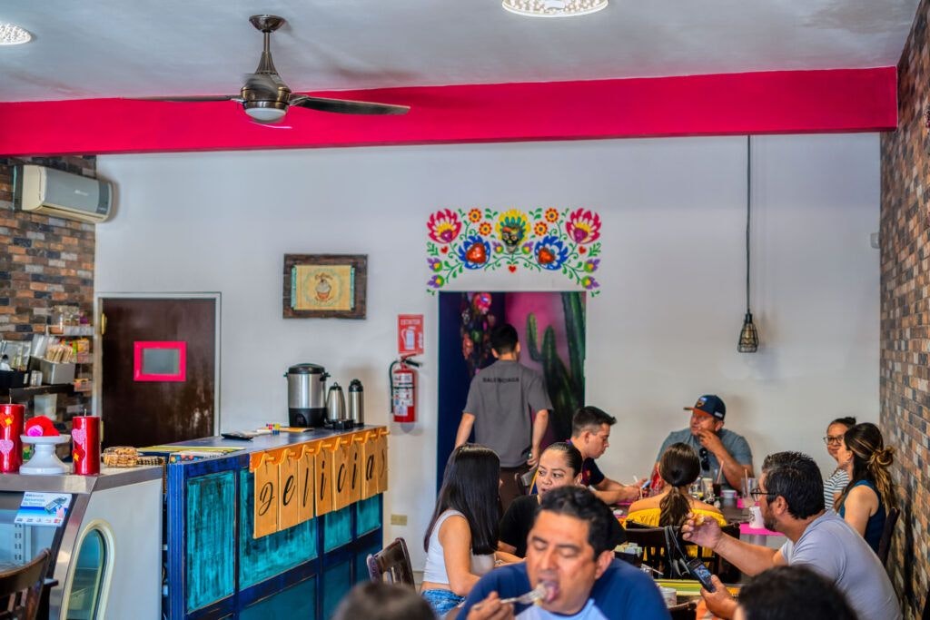 delicias-restaurante-y-cafeteria-009