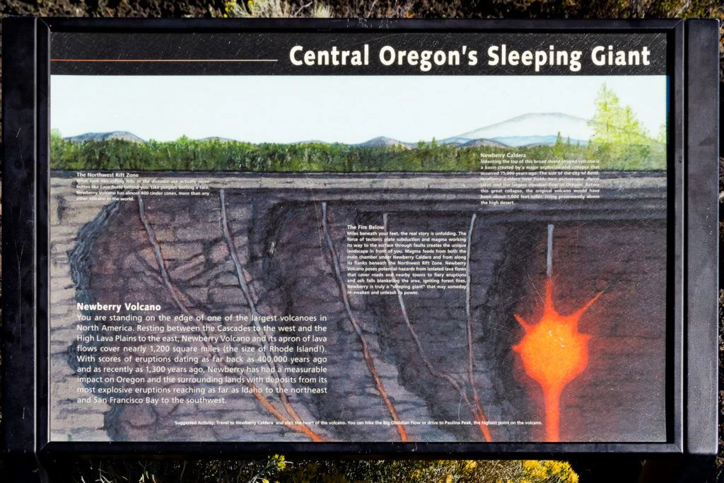 lava-butte-and-lands-visitor-center-019