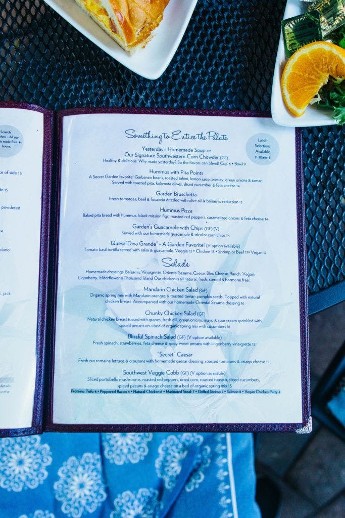 secret-garden-cafe-at-tlaquepaque-019