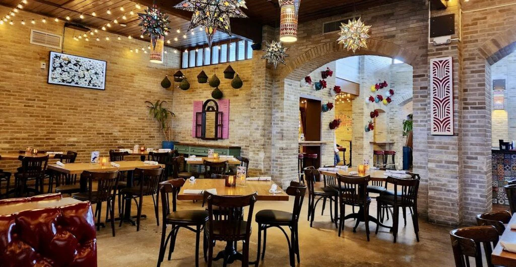 maria-bonita-mexican-restaurant-001