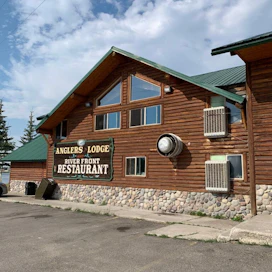 Angler's Lodge & Riverfront Restaurant