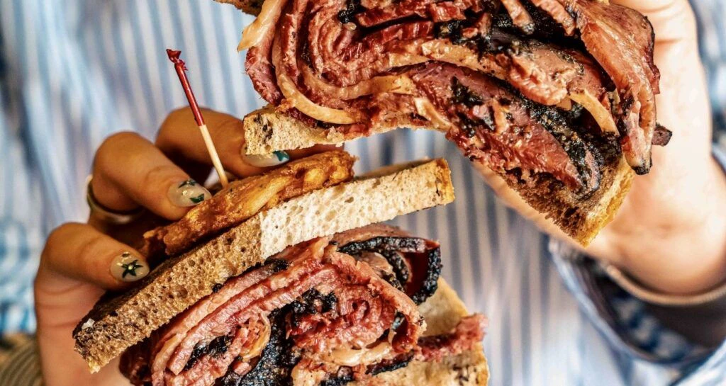 jaxson-s-ice-cream-parlor-and-restaurant-003