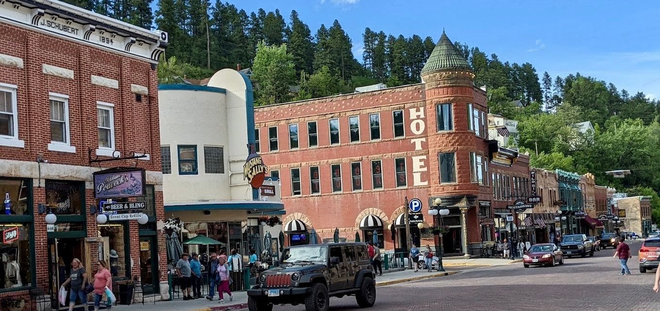 Deadwood 1.jpeg