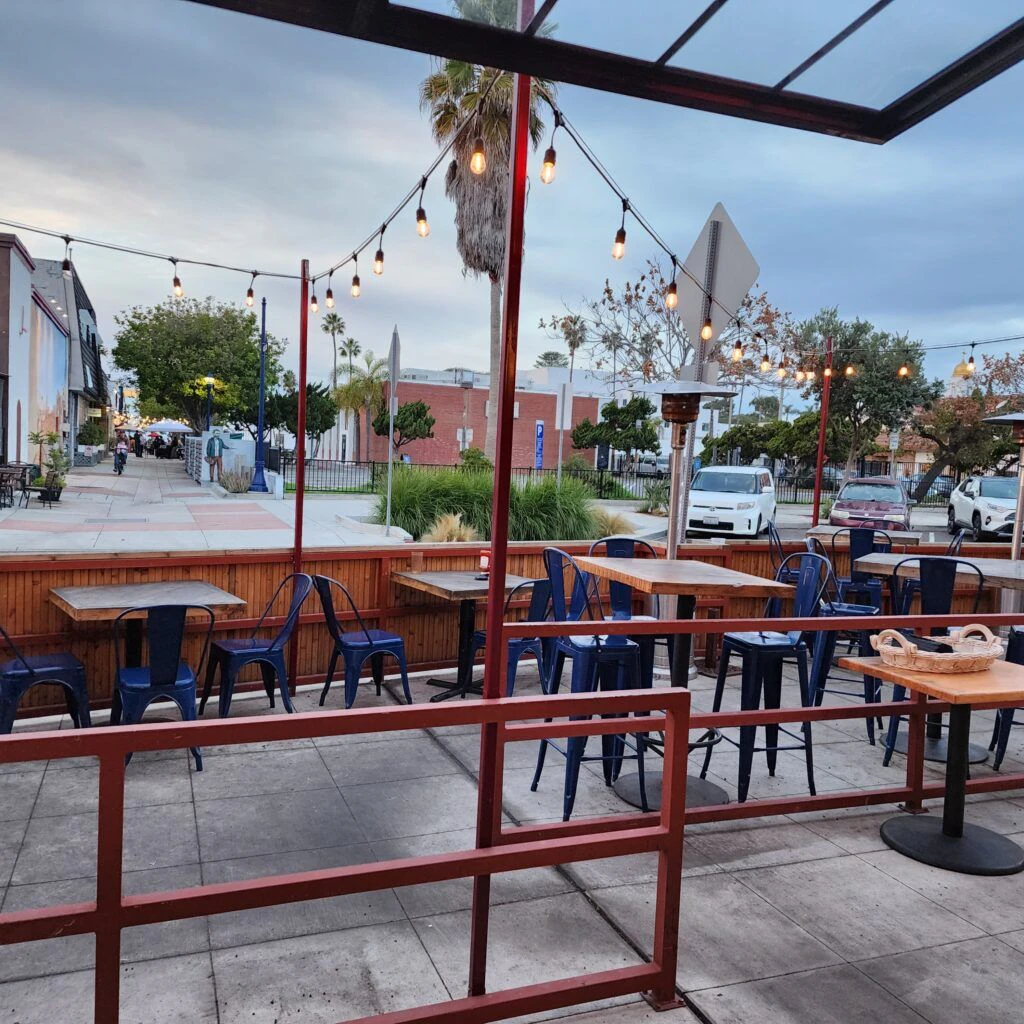 flying-pig-pub-and-kitchen-007