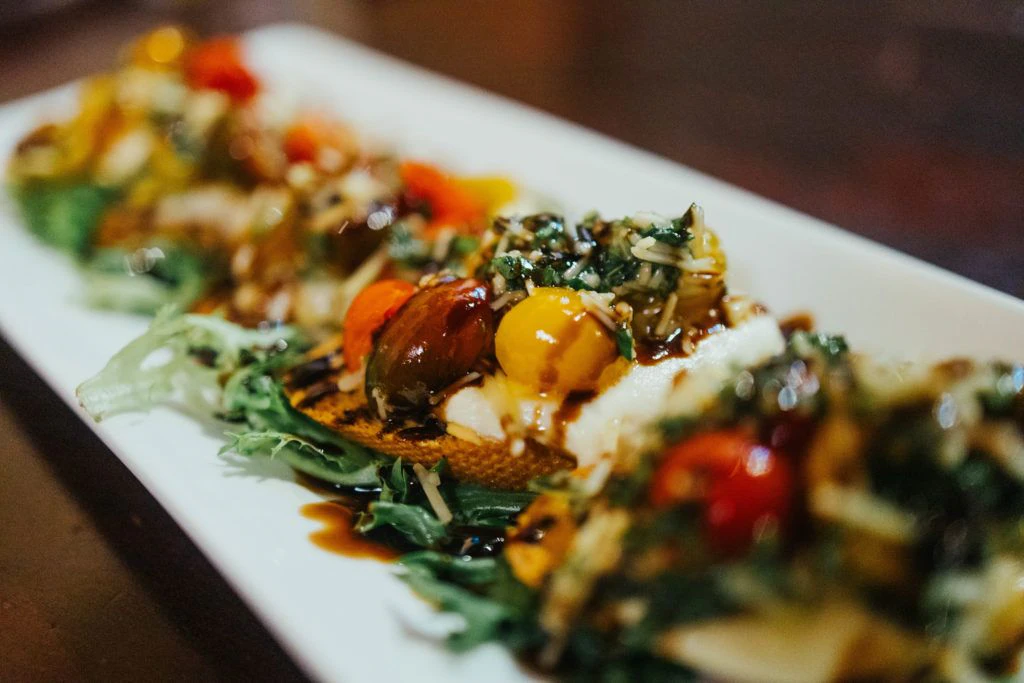 the-golden-goose-american-grill-011