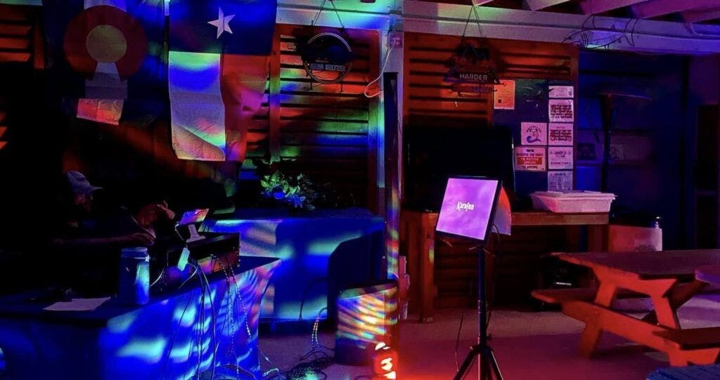 jayla-s-bar-and-grill-004