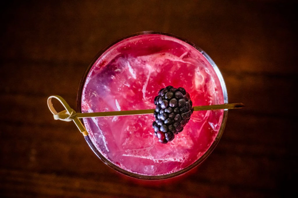 hearsay-on-the-strand-011