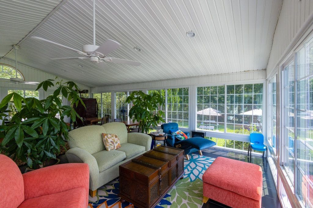 fables-and-feathers-winery-055