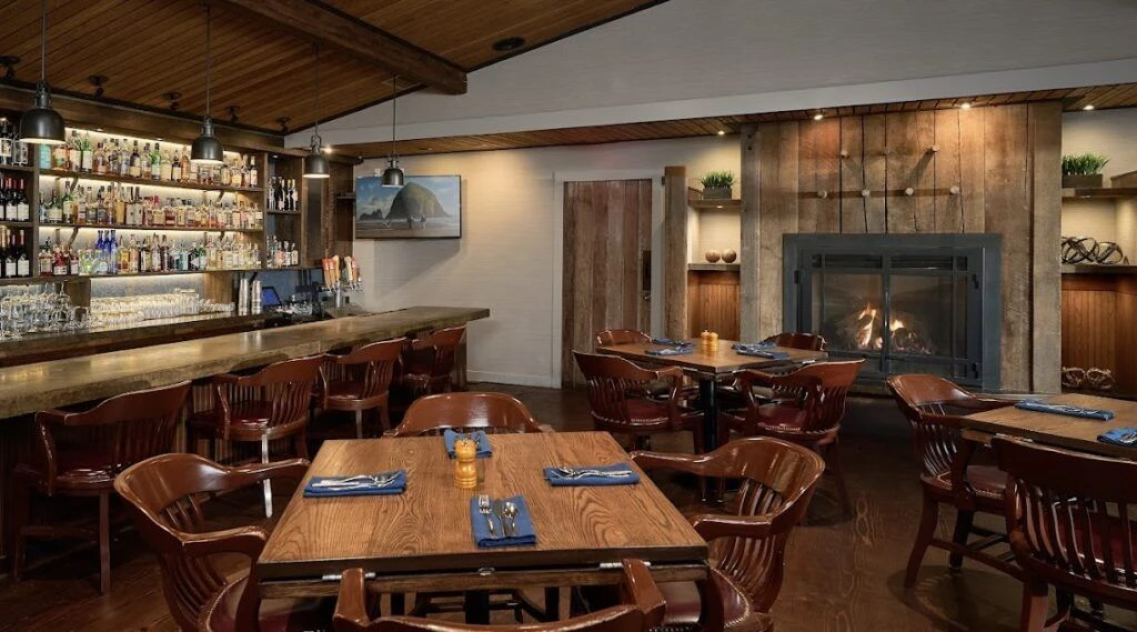 the-wayfarer-restaurant-and-lounge-001