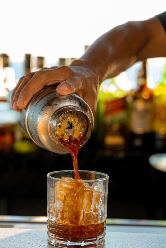 the-point-restaurant-bar-009