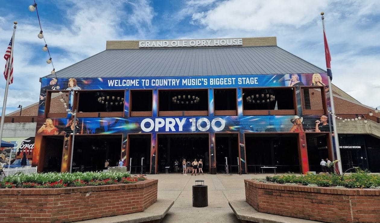 Grand Ole Opry 2.jpeg