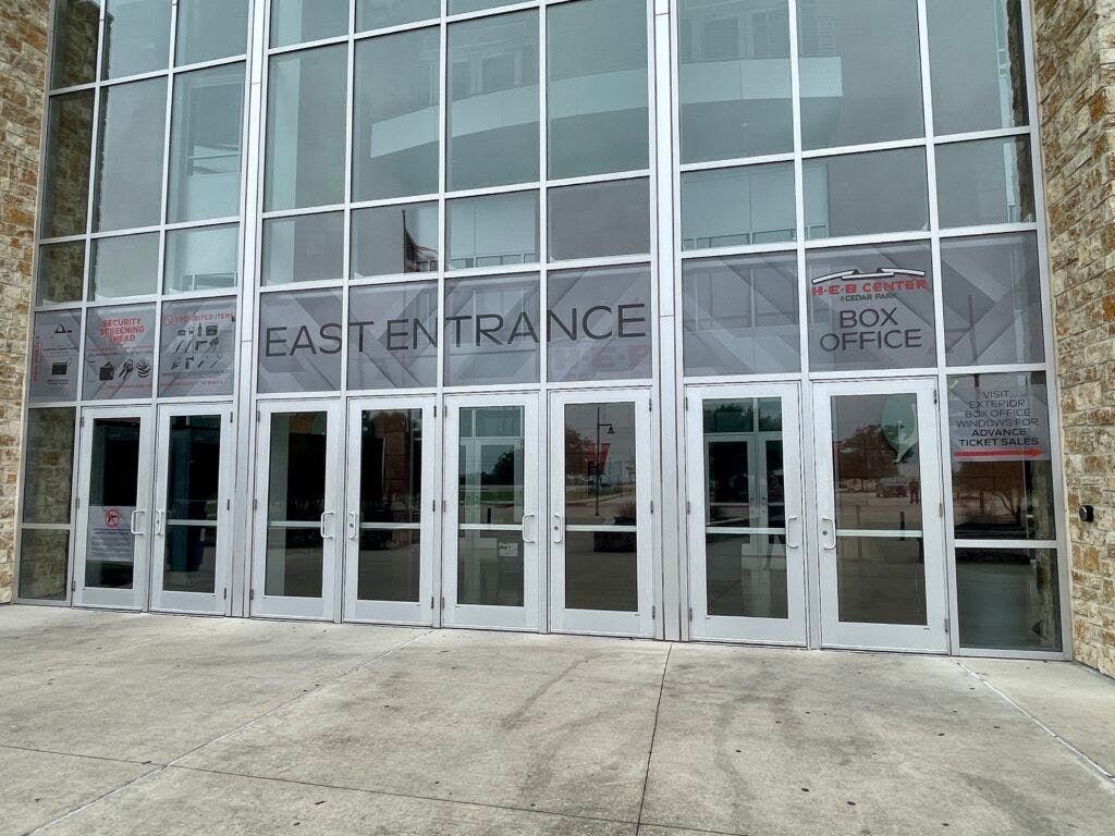 h-e-b-center-at-cedar-park-003