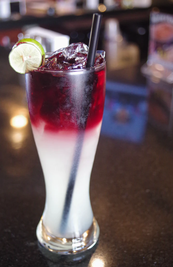colin-s-cantina-020