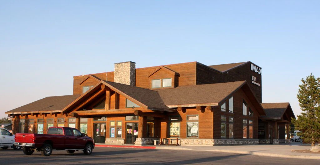 yellowstone-giant-screen-theatre-001