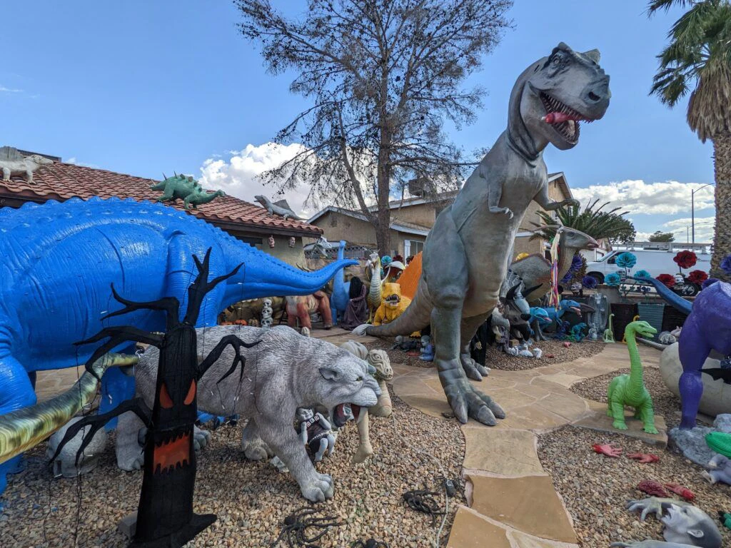 shan-gri-la-prehistoric-park-002