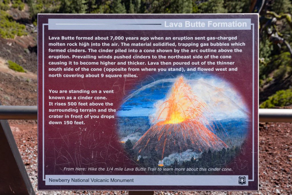 lava-butte-and-lands-visitor-center-048