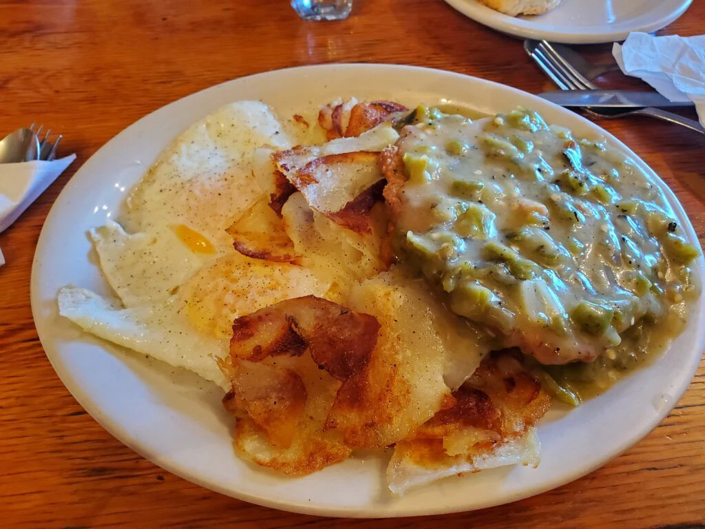 aunt-nancys-family-restaurant-001