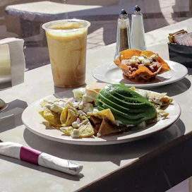 638 Breakfast & Lunch