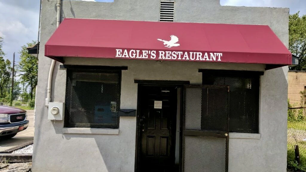 eagle-s-restaurant-001