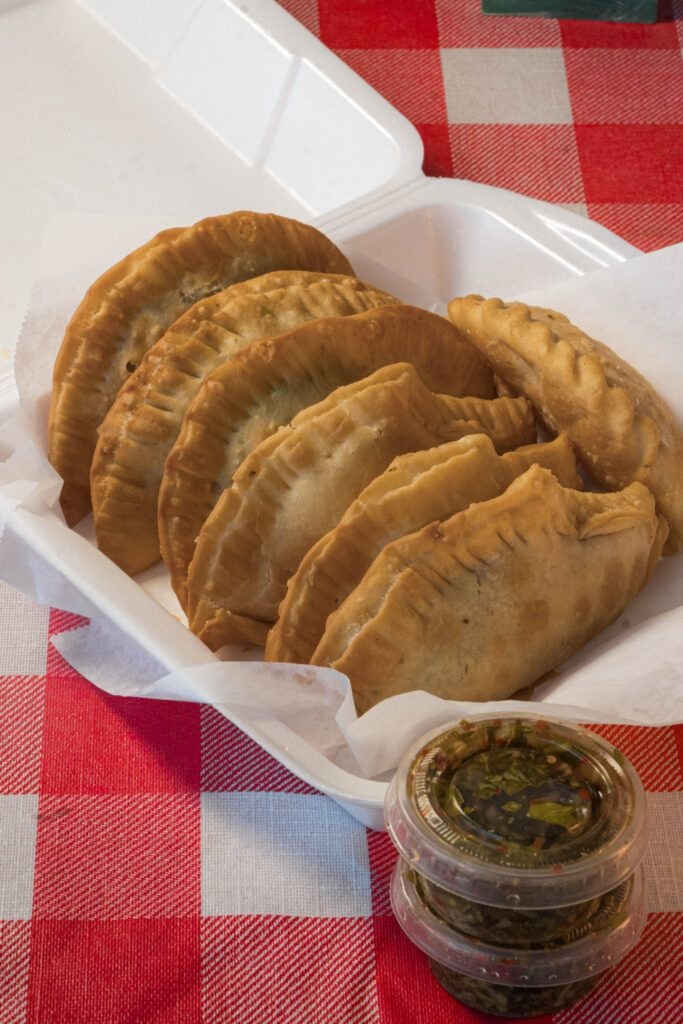 la-argentina-empanadas-y-mas-006