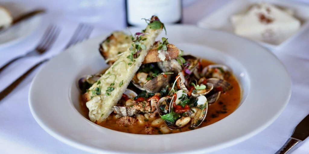 toma-restaurant-and-bar-004