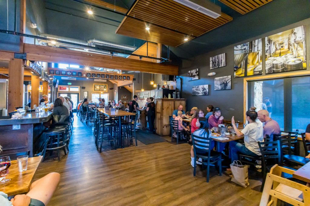 sunriver-brewing-co-sunriver-pub-041