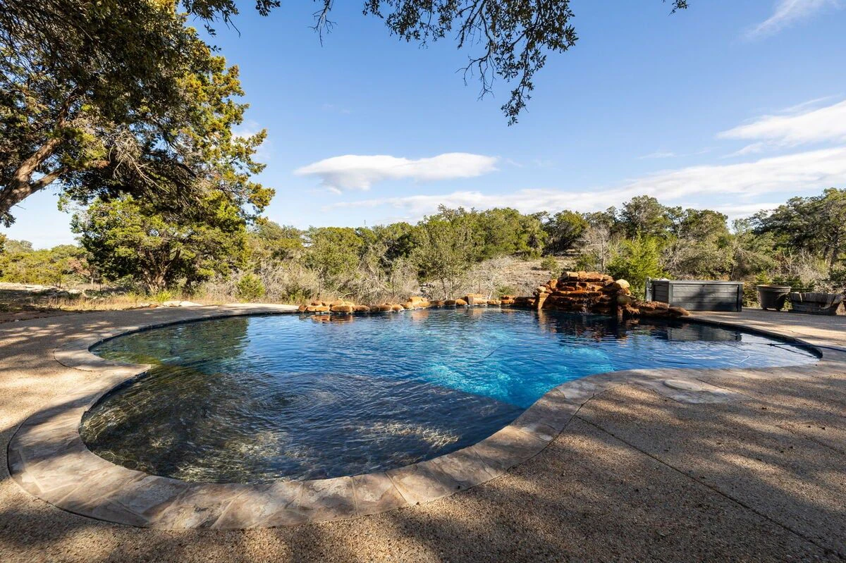 property-management-practices-adapting-to-top-vacation-rental-trends-hero