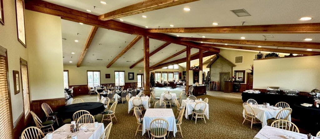 Maples Restaurant & Tavern