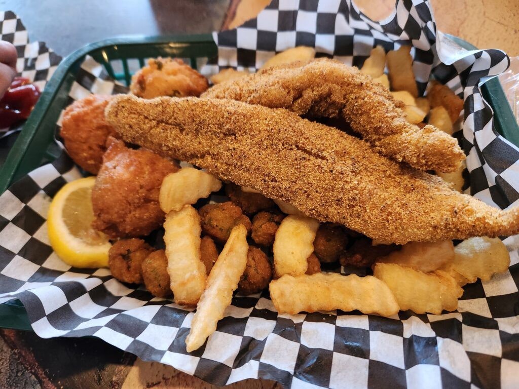 fish-river-grill-002