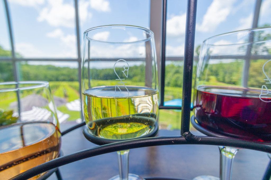 fables-and-feathers-winery-037